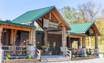 Baymont by Wyndham Bartonsville Poconos