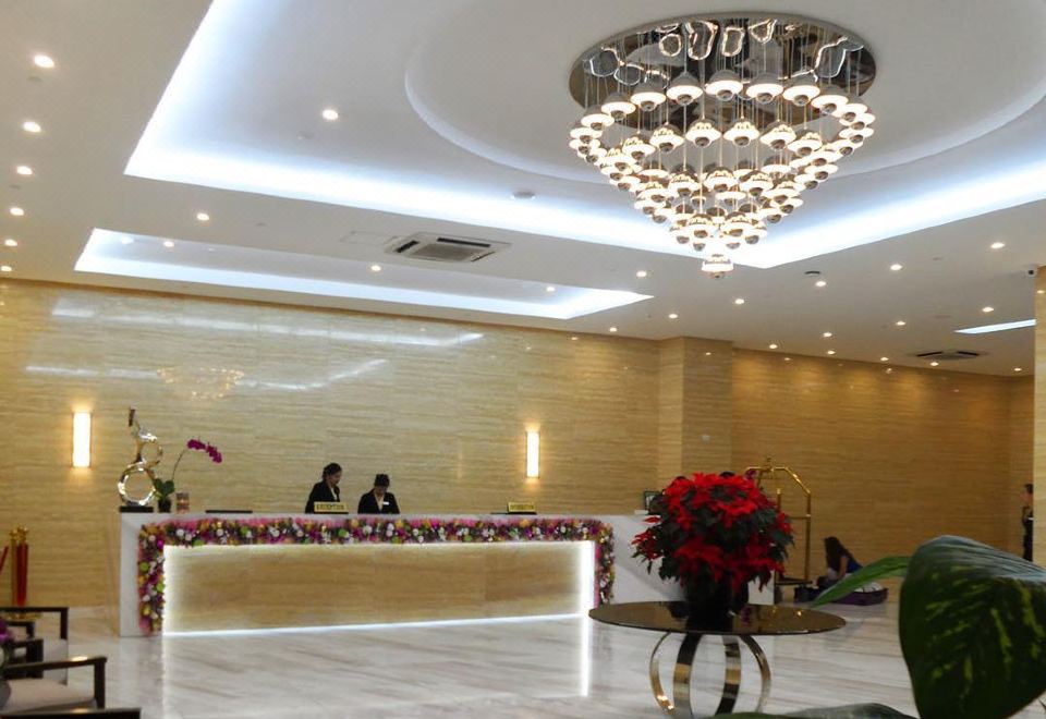 3. 골든 피닉스 호..