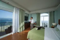 The Lighthouse Marina Resort Hotel a Subic Bay
