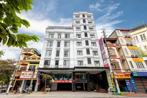 Diamond Hotel