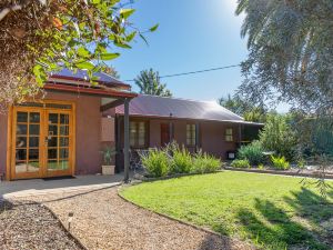 Unique Cottages Gawler