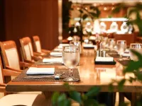 Sejong Hotel Seoul Myeongdong Отели рядом с достопримечательностью «Торговый центр U:US»
