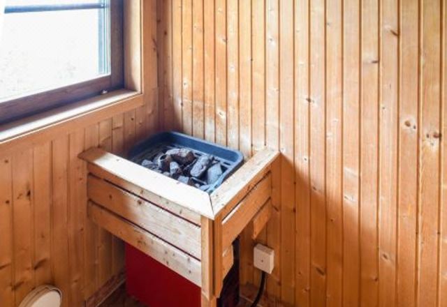 Abisko Guesthouse & Activities — photo 4