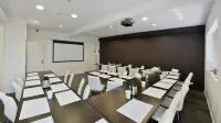 彩虹飯店及 SPA - 萊薩布勒多洛訥