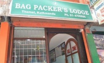 Bag Packer's Lodge