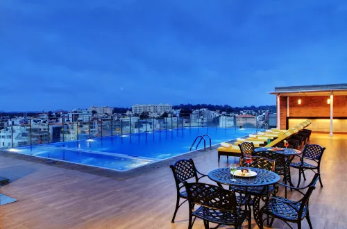 Hotel Royal Orchid Bangalore - Romantic