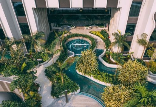 2. 빌리지 호텔 센..