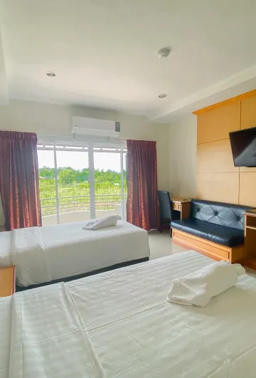 ห้องซูพีเรียร์เตียงแฝดพร้อมลานระเบียง