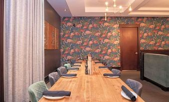 Sandman Hotel Edmonton West