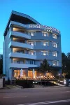 Hotel River Park Các khách sạn ở Floresti