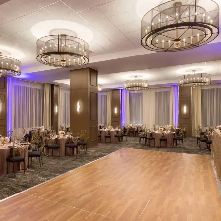 Embassy Suites by Hilton Pittsburgh Downtown