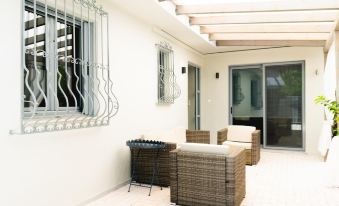 Glyfada Luxury Residence - Housity