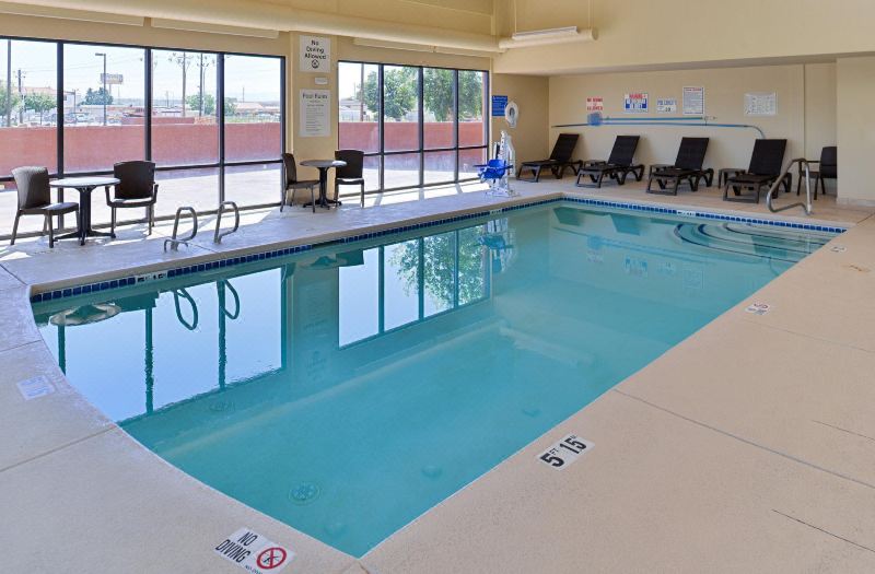 Holiday Inn Express & Suites Albuquerque Historic OLD Town by IHG photo 3