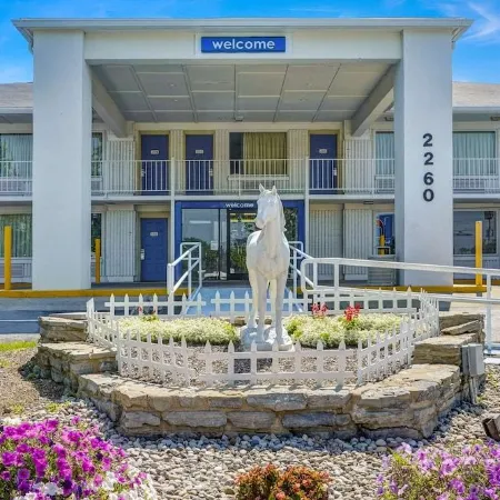 Motel 6 Lexington, KY - East I-75