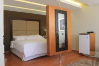 Rio Boutique Hotel Hotels near Dos De Mayo Park