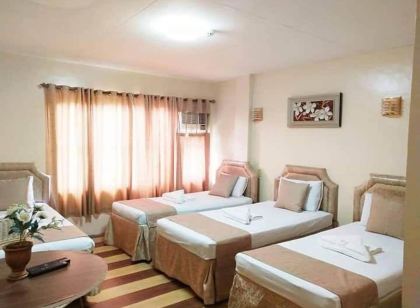 Splash Mountain Resort Hotel