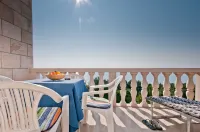 Barba Petra Dvori Apartments