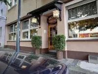 Hotel-Restaurant-Schlosskrug Отели в г. 