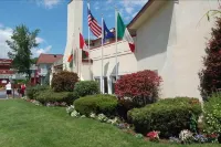 Georgian Lakeside Resort فنادق في ليك جورج