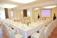 Hotel Altes Stadthaus فنادق في BarBel