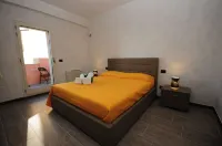 ميسترال إكسكلوسيف بد آند بريكفاست