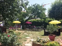 La Route des Vins Hotels in Saint-Jean-d'Ardières