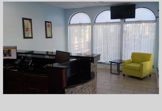 4. 슈어스테이 호텔..