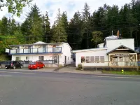 Sea Raven Motel