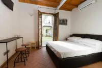 Il Casale Del Giglio Hotels in Vezzano Ligure