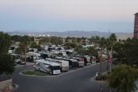 Sam's Town Hotel & Gambling Hall - parking