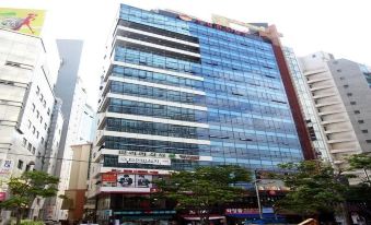 Sunset Hotel - Housity