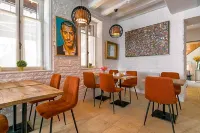 Le Central Boutique Hôtel - 3-Star