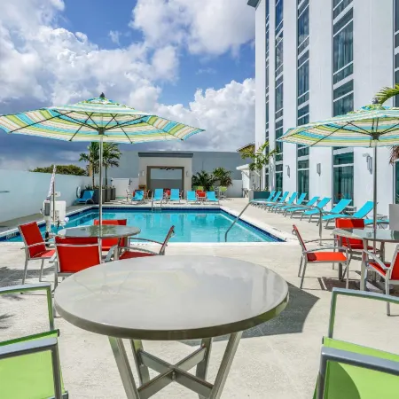 Hotel Dello Fort Lauderdale Airport, Tapestry Collection by Hilton