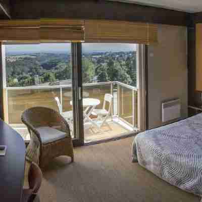 Authentic by Balladins – Rodez / le Ségala Rooms