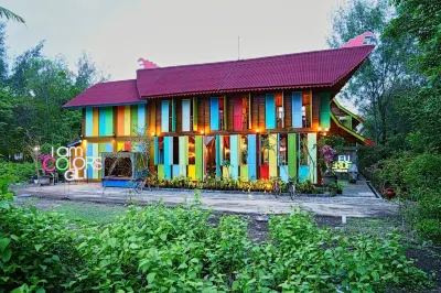 Bleu Verde, the Secret Garden - Turtle Point Beach