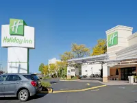 Holiday Inn Westbury-Long Island