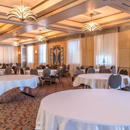 Hassayampa Inn