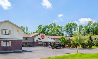 Econo Lodge Massena Hwy 37