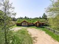 "Niyazi" - 3.1km from the Sea Hotels in Romo