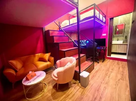 武吉士村-競技電子競技飯店