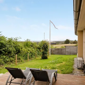 "Dagne" - 400m to the Fjord