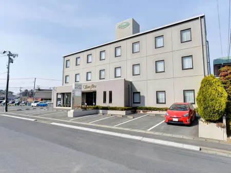 Sunflex Отели рядом с достопримечательностью «Niiyama Shrine»