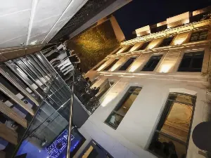 Hotel C2