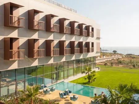 Sines Sea View Business & Leisure Hotel
