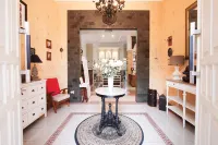Just 11 Boutique Syariah Mitra RedDoorz Near Ugm Yogyakarta Hotels in Ngaglik