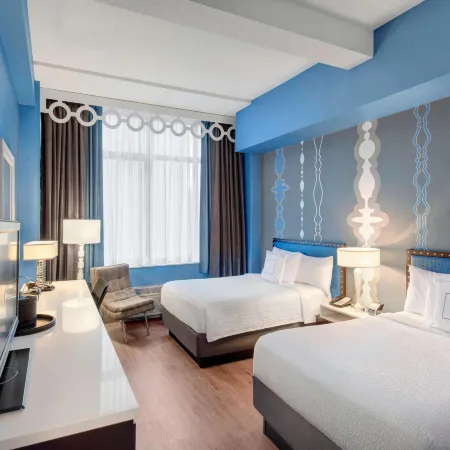 Fairfield Inn & Suites Chicago Downtown/Magnificent Mile Отели рядом с достопримечательностью «Голд-Кост»