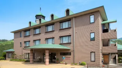 花の森ホテル 石鎚神社 土小屋遙拝殿周辺のホテル