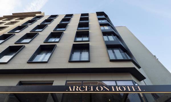 Arcelon Hotel