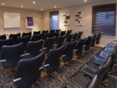 Manchester Trafford Centre Wst Hotels in Stretford