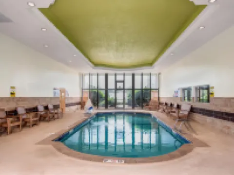 Best Western Plus the Inn at Hampton Hotels in Hampton